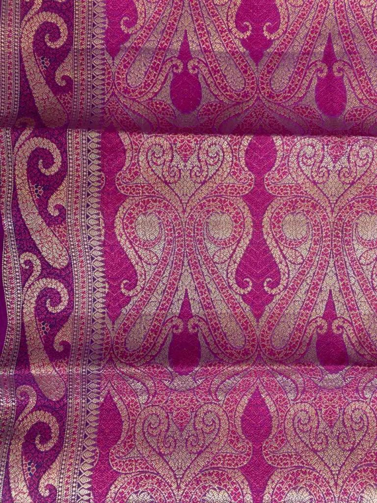 Magenta Cotton Silk Pure Banarasi Saree With Zari Booti Work