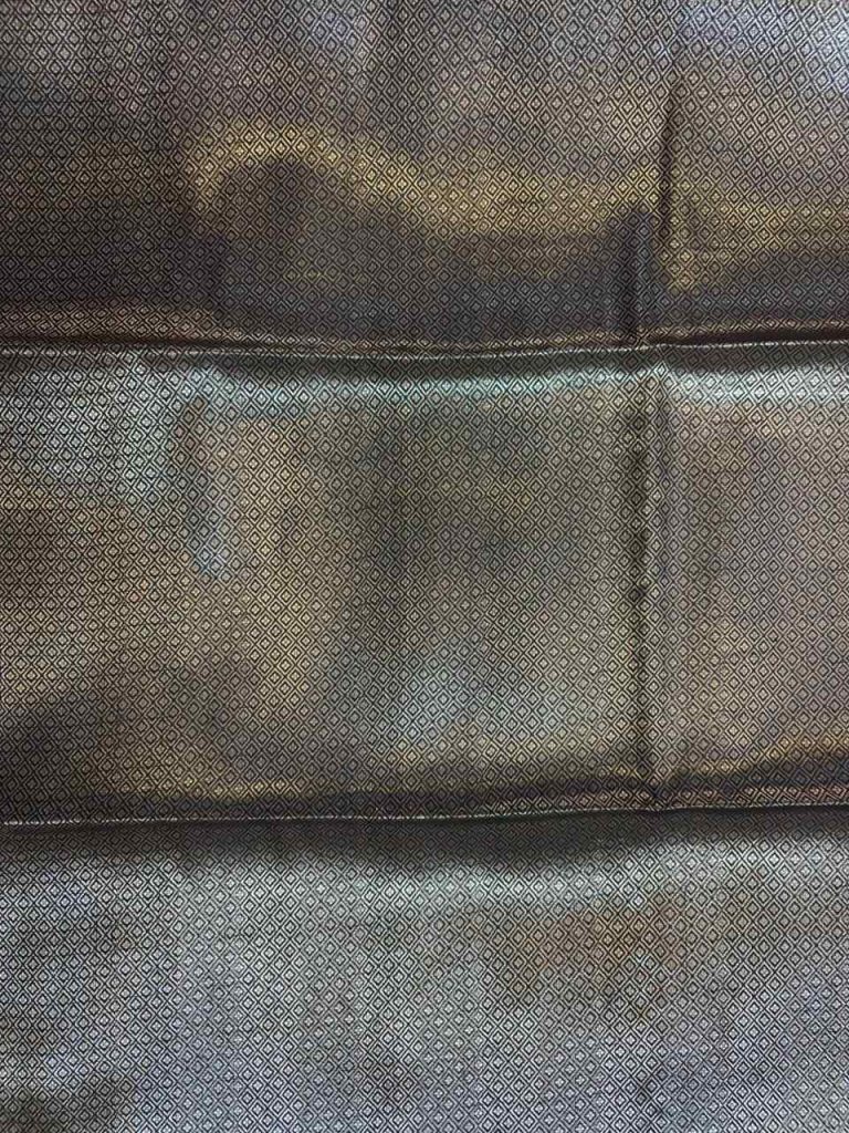 Black Semi Silk Kataan Banarasi Saree With Plain Zari Border Work