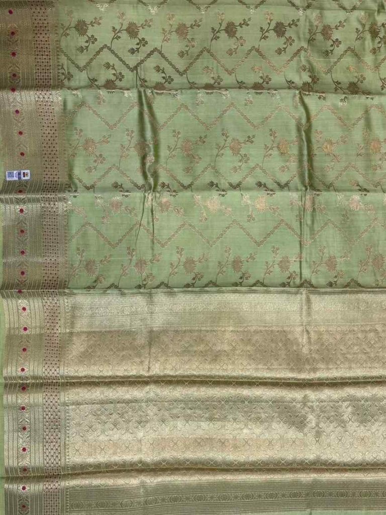 Pista Green Chiniya Silk Pure Banarasi Saree With Floral Zari Jaal Work