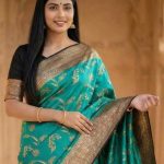 Turquoise Chiniya Silk Pure Banarasi Saree With Floral Zari Jaal Work