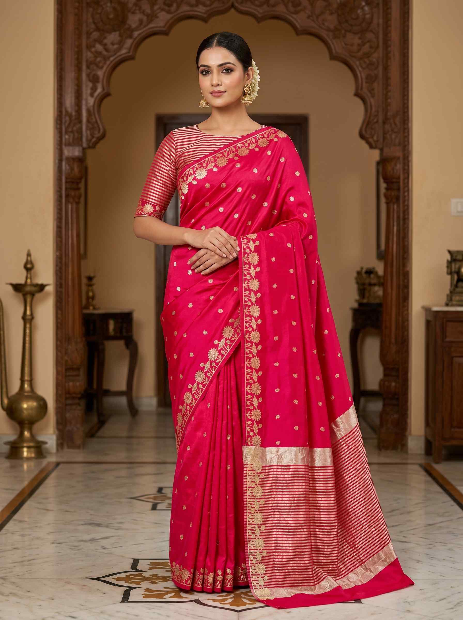 Red Chiniya Silk Pure Banarasi Saree With Beautiful Booti & Floral Zari Border Work